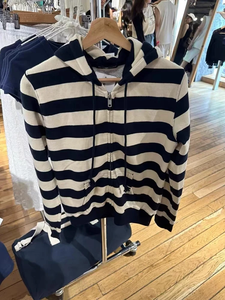 Casual Women Black And Beige Striped Sweatshirts 2023 Autumn Vintage Pocket Hooded Long Sleeve Coats Female Chic Zipper Outwears