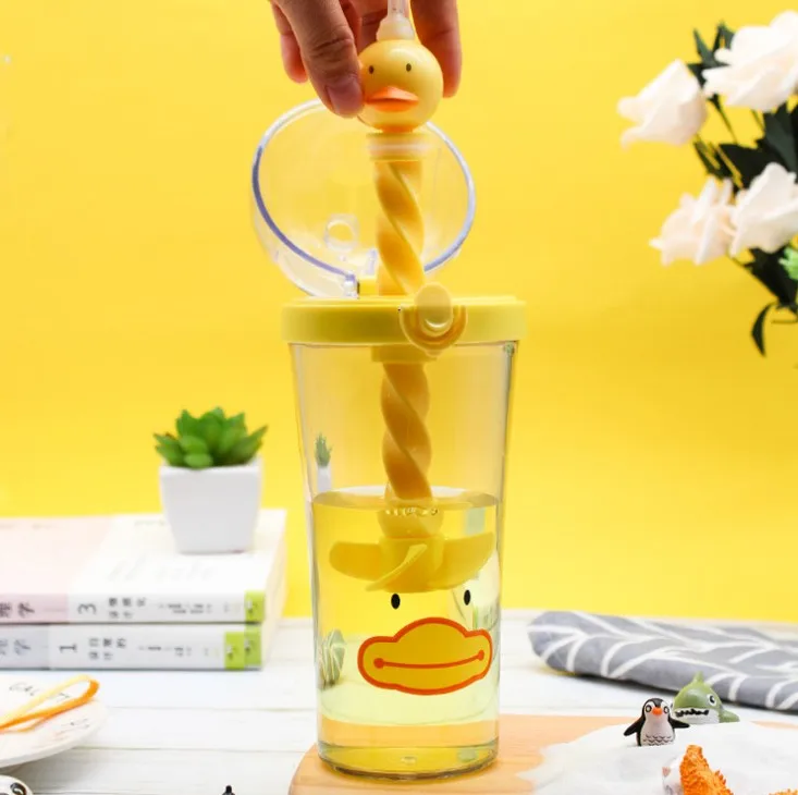 UCHOME  Yellow duck mixing cup creative animal pig cup cute pet straw plastic cup