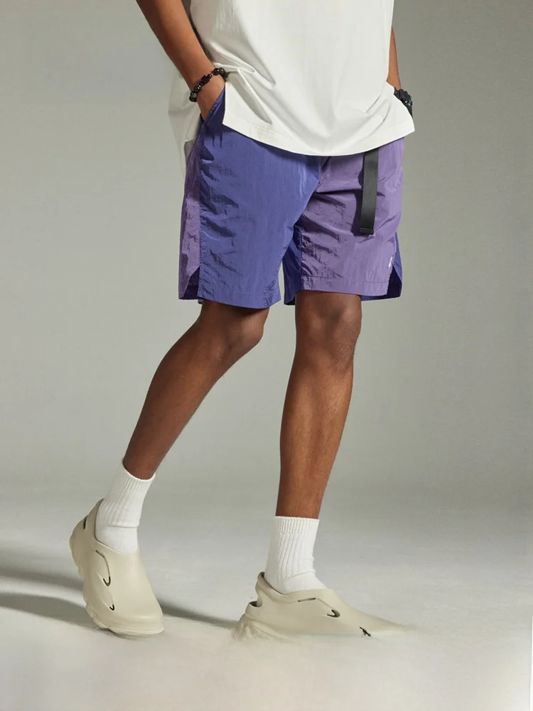 

GuukaTech Quick Dry Lightweight Metal Nylon Shorts Men's Summer Beach Pants Loose Fit Casual Style Five-Quarter Length Shorts