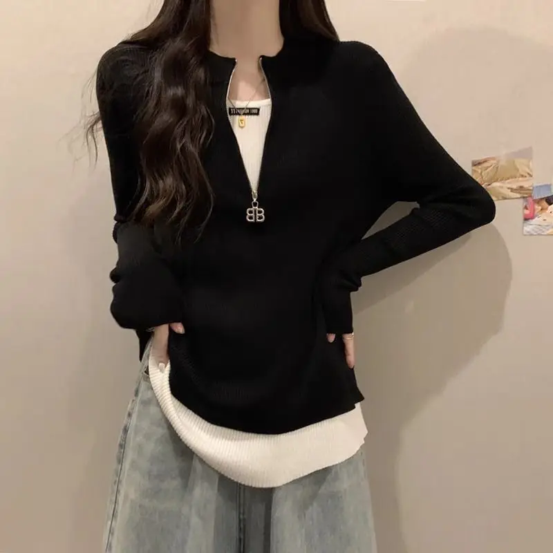 2024 Spring Autumn Women\'s Spliced V-neck Zipper Screw Thread Fashion Solid Loose Fake Two Piece Casual Long Sleeve Knitted Top