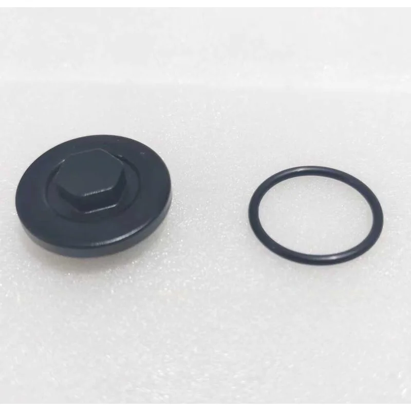 Motorcycle Oil Drain Plug Screw Bolt Oil Screw Cap For QJMOTOR SRV125