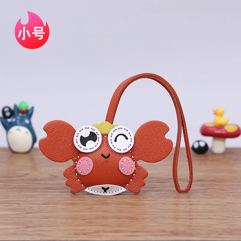 

DIMY 2025 Small Crab Pendant Handmade Bag Pendant Women's Genuine Leather Car Key Pendant