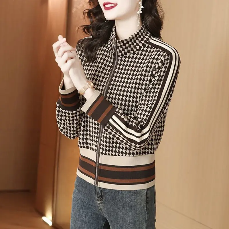 Korean Plaid Patchwork Loose Coats Female Clothing Long Sleeve Commute Spring Autumn Casual Stand Collar Fashion Zipper Jackets