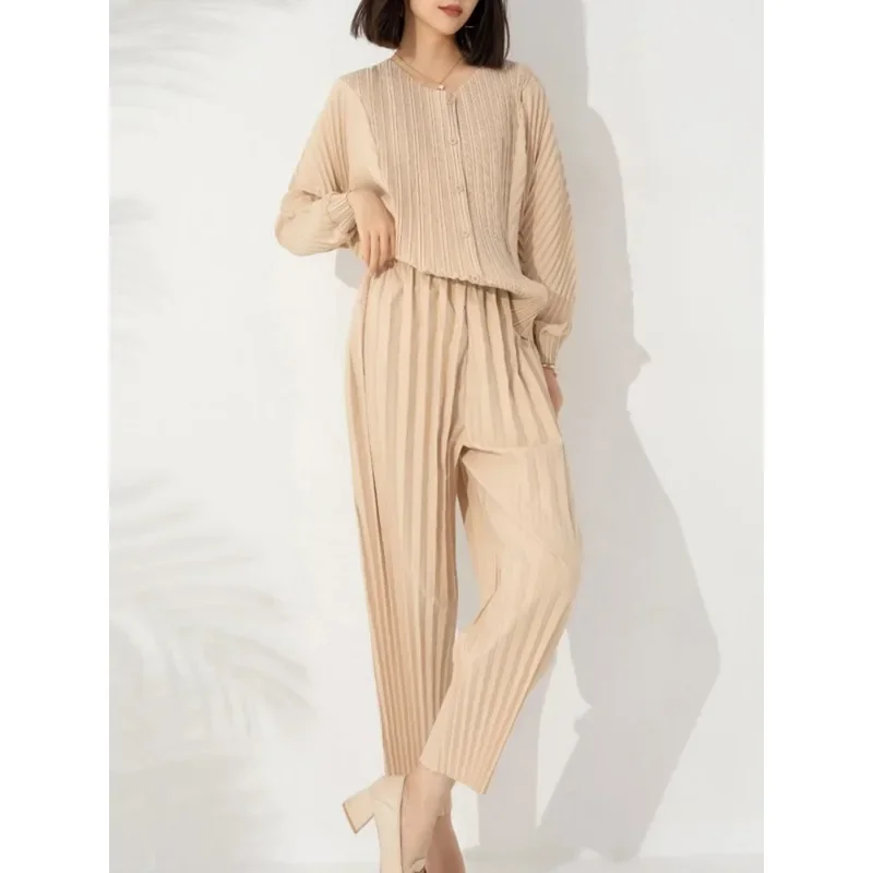 YUDX Miyake Casual Pleated 2 Piece Set Women Round Neck Single Breasted Shirt High Waist Trousers Solid 2023 Autumn New