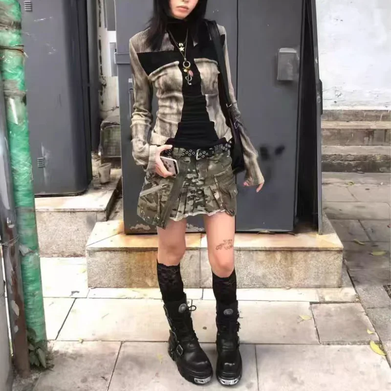 เสื้อยืดวินเทจแฟชั่นผู้หญิง แขนยาว ทรงเข้ารูป สไตล์สตรีทแวร์ Y2K ชิค เอสเธติก กรันจ์ ท็อปส์ ลายมัดย้อม ยุค 2000