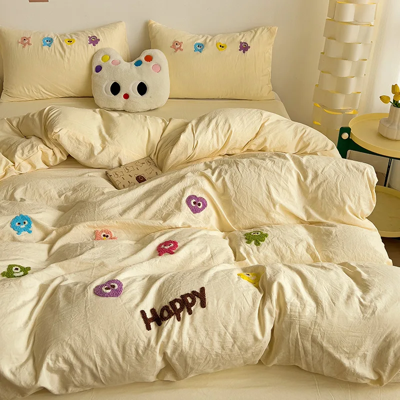 Ins Cartoon Embroidery Bedding Set Grade-A Ultra Soft Skin Friendly Duvet Cover Kit Single Double Fitted Sheet Set for Sleepers