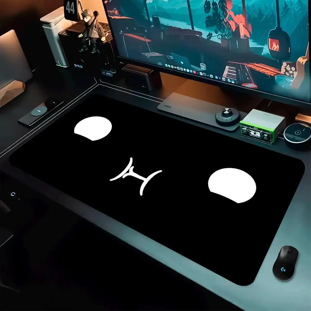 

Angry Emoticon Mouse Pad Game Accessories keyboard pad XXL large locking edge 900X400 mm table mat Gaming mousepad