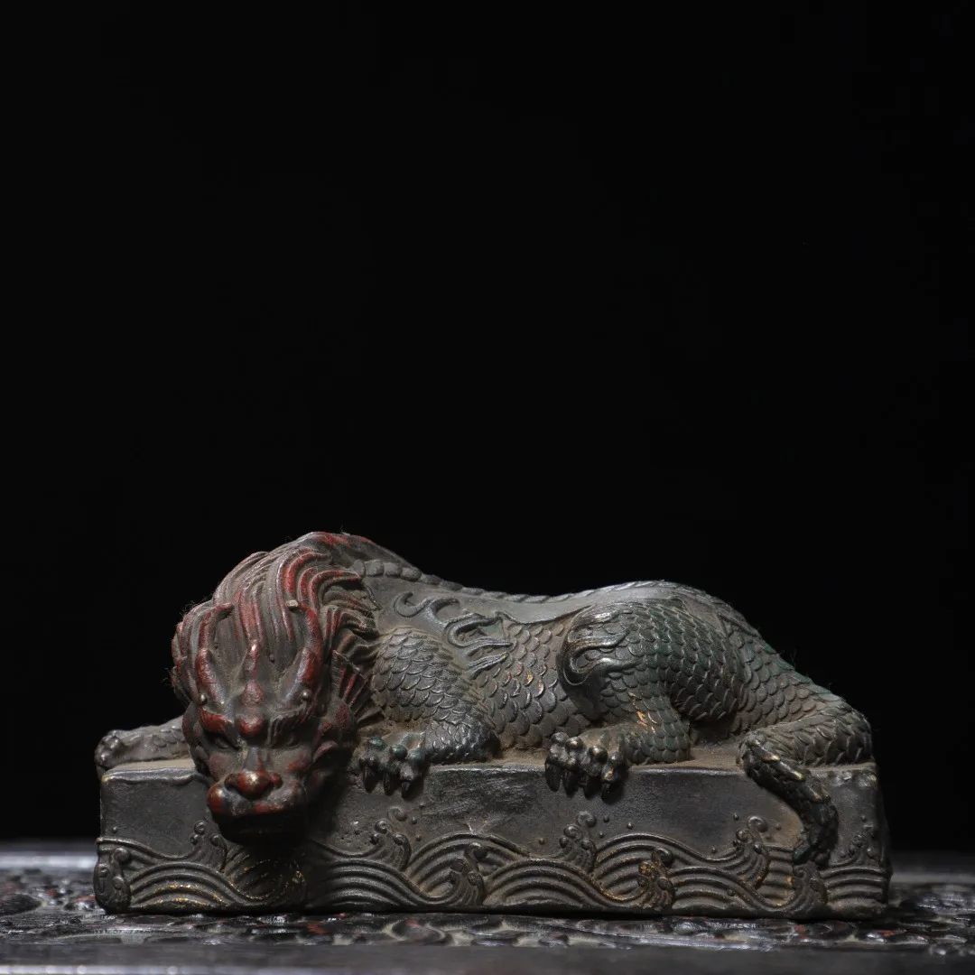Ming Dynasty  copper Water Absorbing Beast Qilin Ornament statue, a vigorous steed