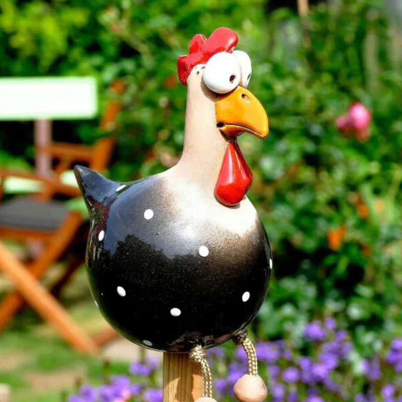 

Big-Eyed Clucking Chicken Garden Decor - Cute Hen & Chickens Outdoor Statue, Waterproof Resin Yard Decor for Garden/Patio