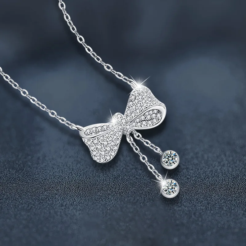 D-color moissanite diamond pendant S925 sterling silver necklace, high-end and non-fading collarbone jewelry accessory