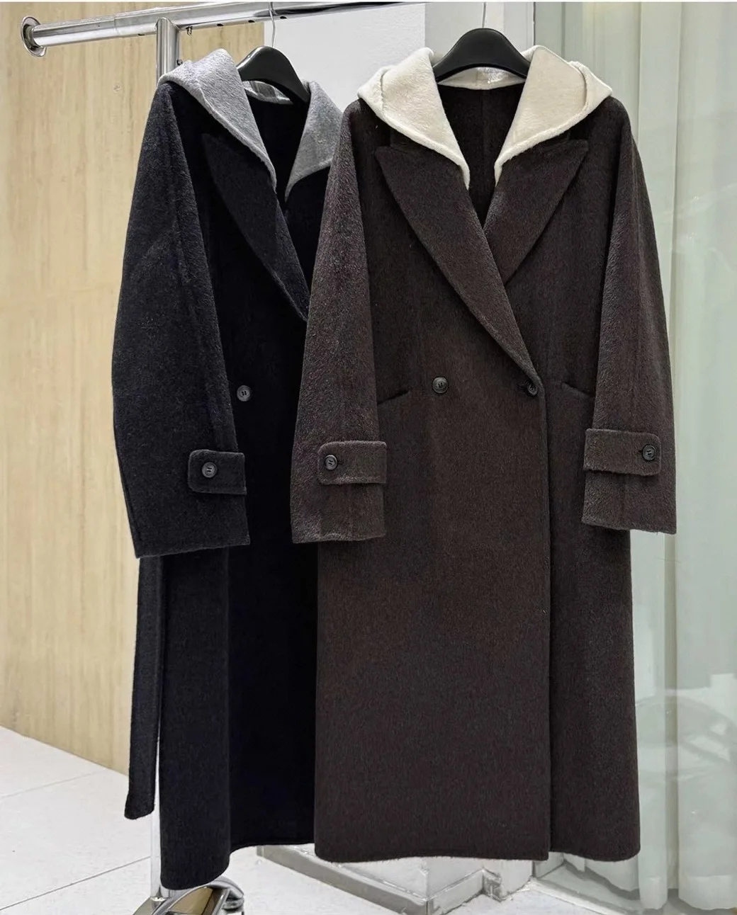Women 2026 Winter New Light Luxury Detachable Hood Double Faced Wool Coat Mid Length Contrast Color Belted Woolen Outerwear
