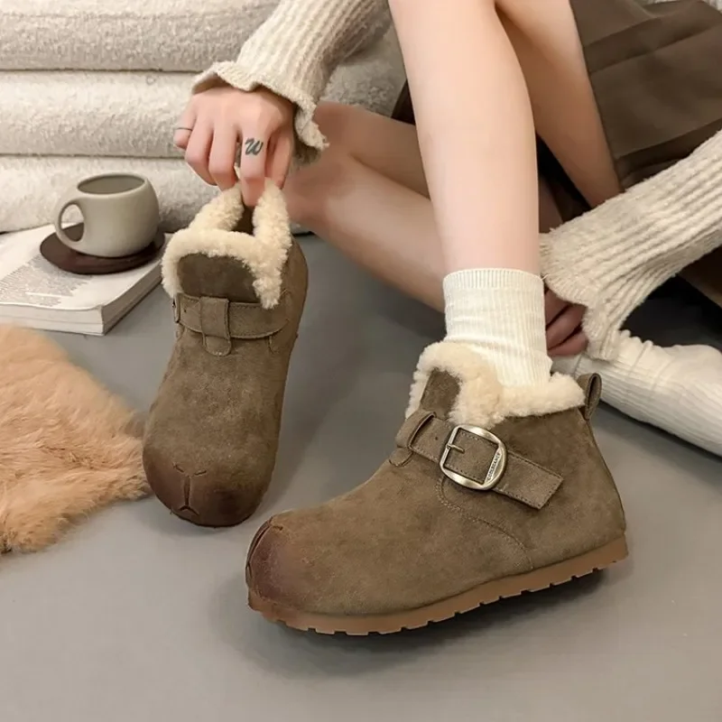 Winter Women's Retro Round-toe Flat Waterproof Boots for Skiing.Warm Fleece-lined Ankle Boots.Comfortable Outdoor One-pieceboots