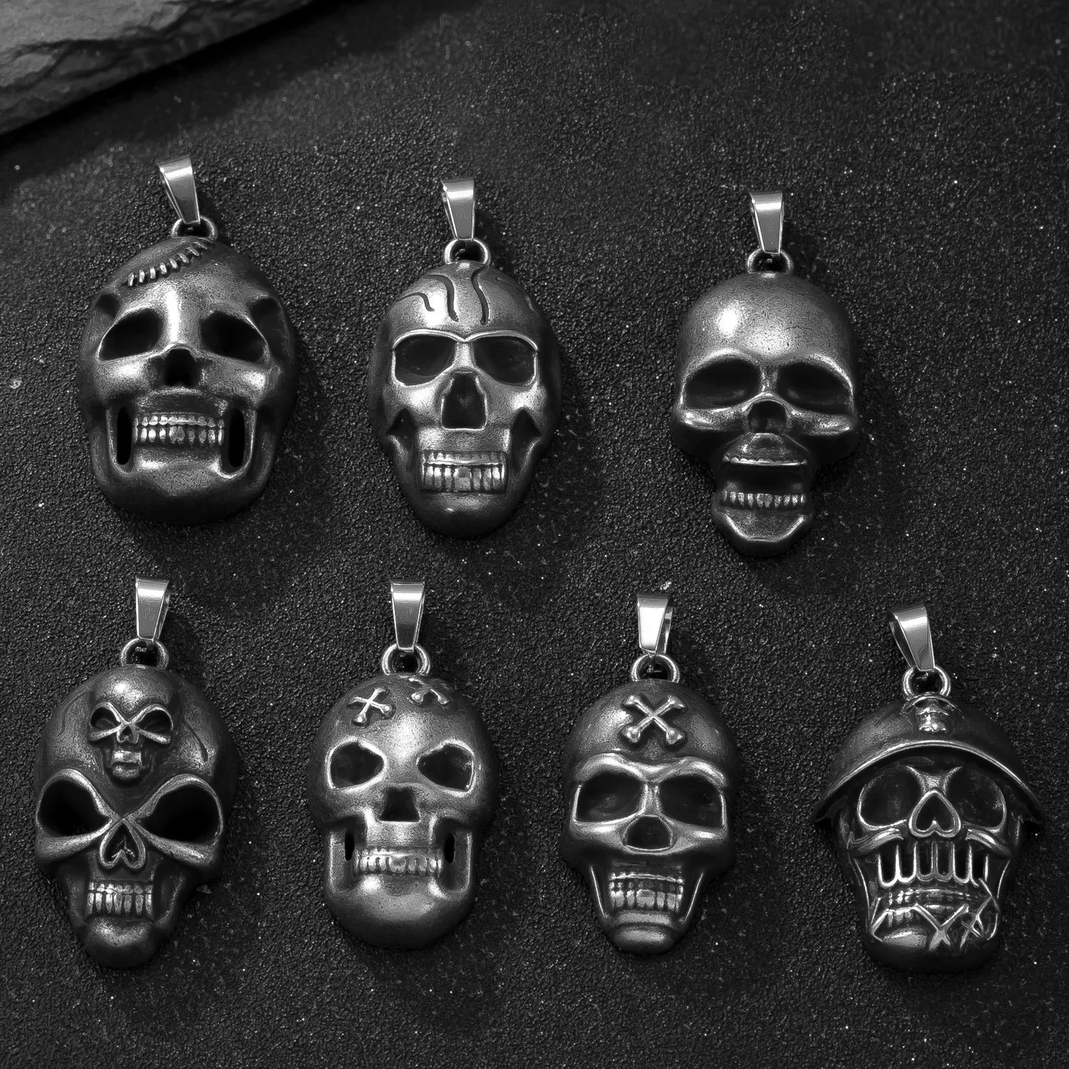 keychain skull Vintage Punk Skull Head Keyring Hanging Jewelry Pure Copper Motorcycle Car Key Chain Rings Pendant Metal