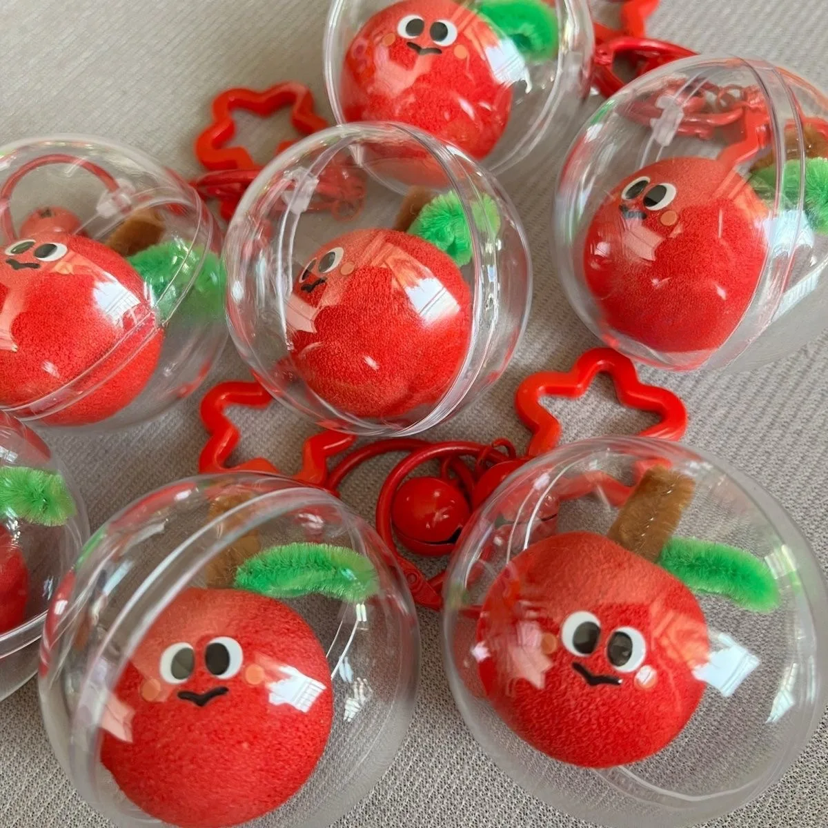 Mayday 5525 Cute Spherical Keychain Apple Fan Merchandise Bundle Mayday Keychain Case Accessories