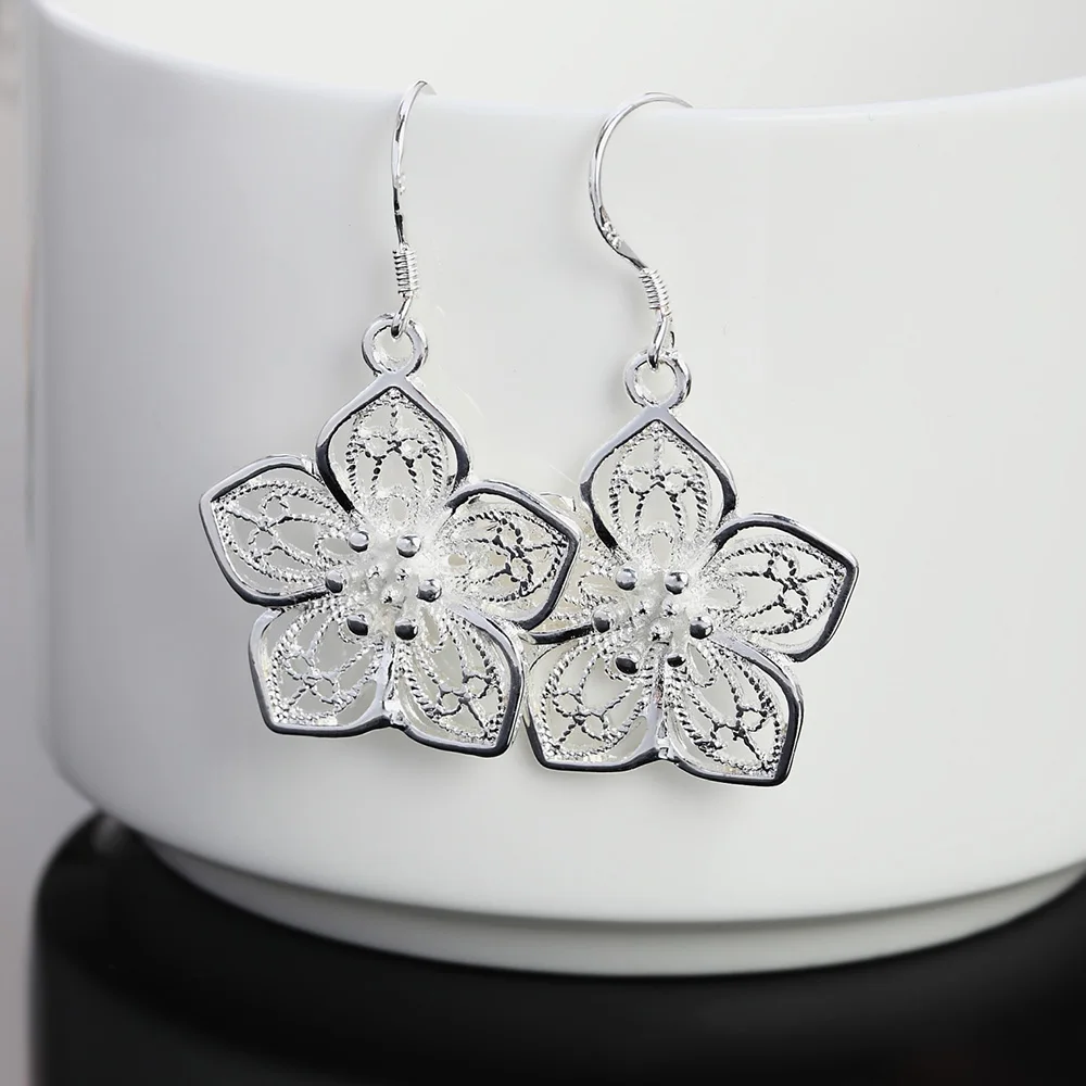 Korean Fashion Trend Retro Flower Earrings Japanese and Korean Plant Flower Earrings 925 Silver Earrings Exquisite Earhooks