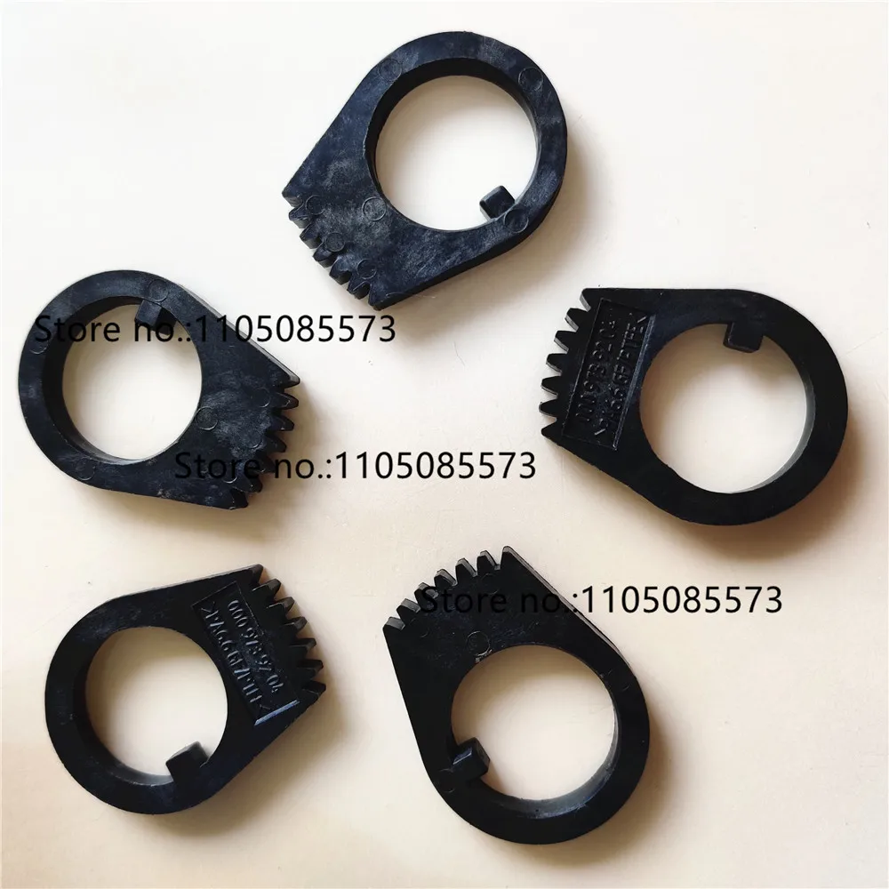 5pcs 0009739204  Linde forklift acceleration potentiometer pinion gear