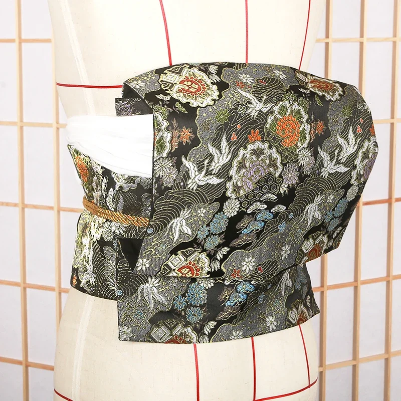 Stile giapponese Kimono da donna Kimono Obi Tradizionale accessorio Yukata Stereotipi Cintura a forma di tamburo