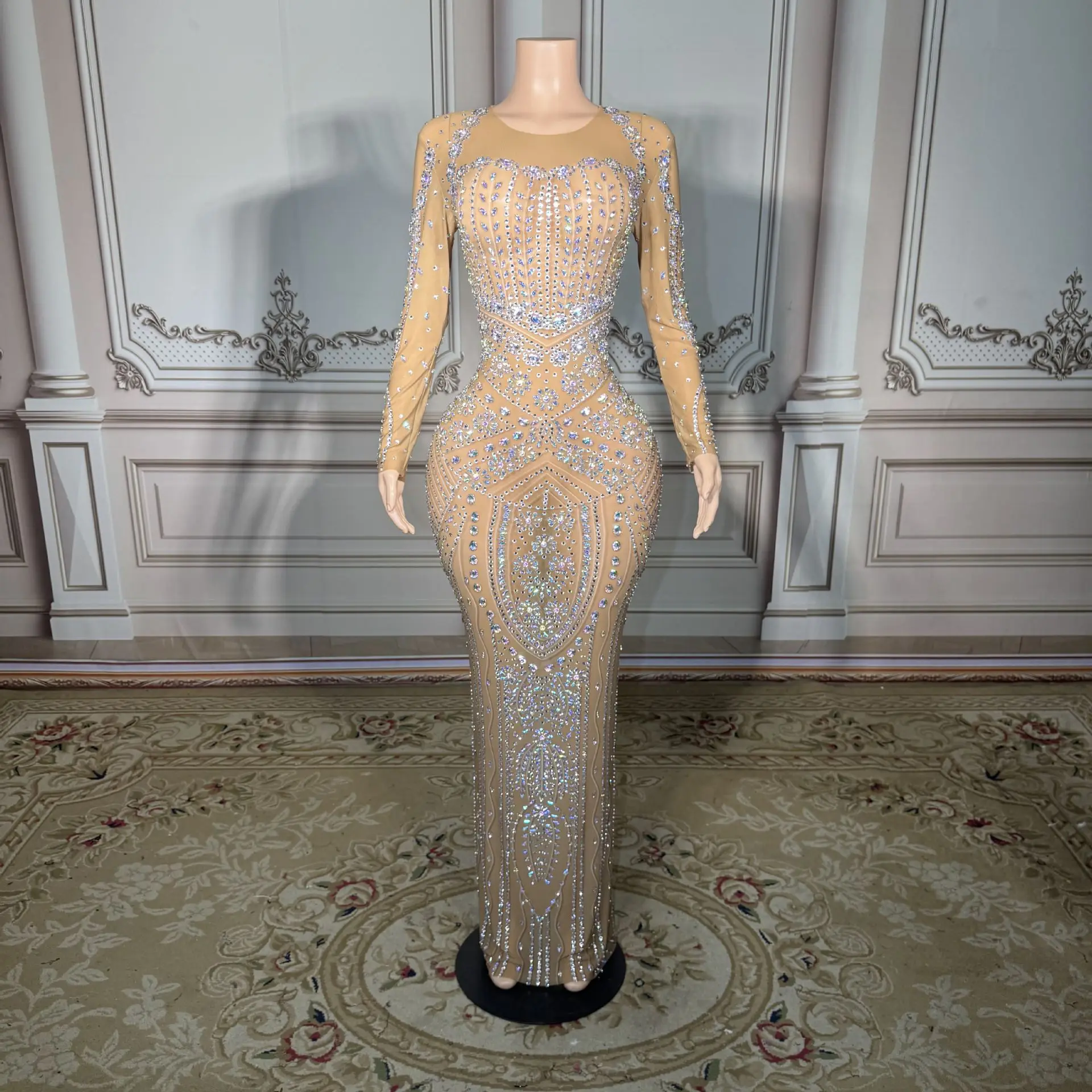 Evening Dress with Elegant and Fitted Long Style Full Diamond Patterns High Slit Sexy and Figure-hugging Slimming Effect