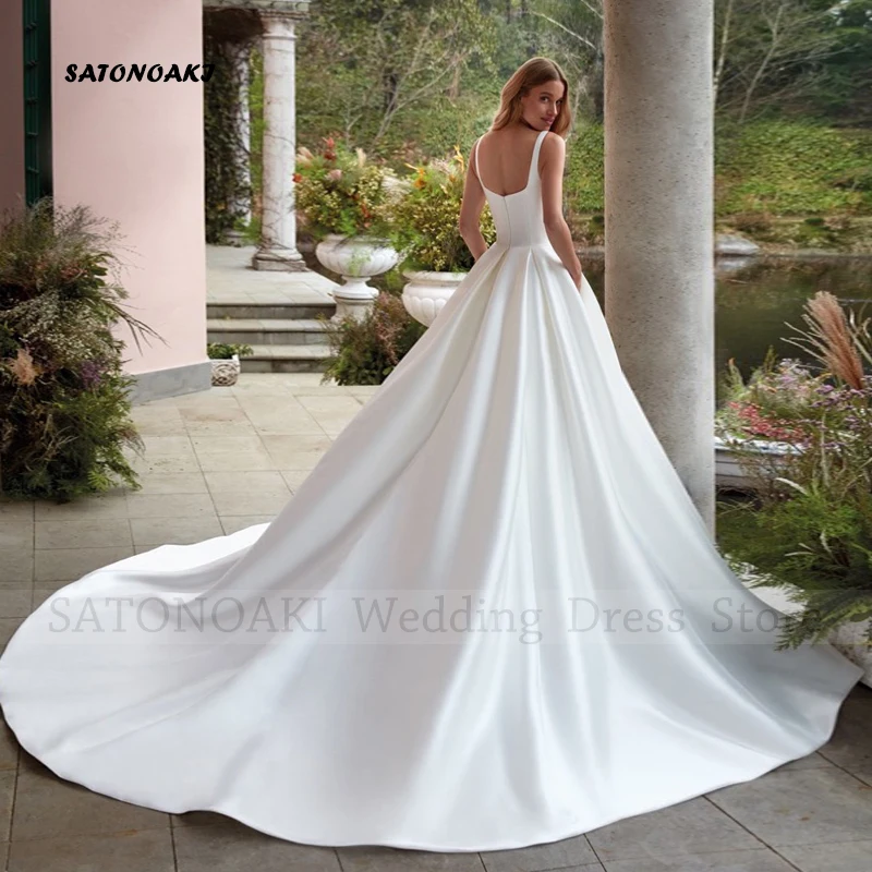 Manmuxi Elegant Simple Square Collar Satin Wedding Dress for Women A-Line Backless Bride Gown with Pockets Vestidos De Novia
