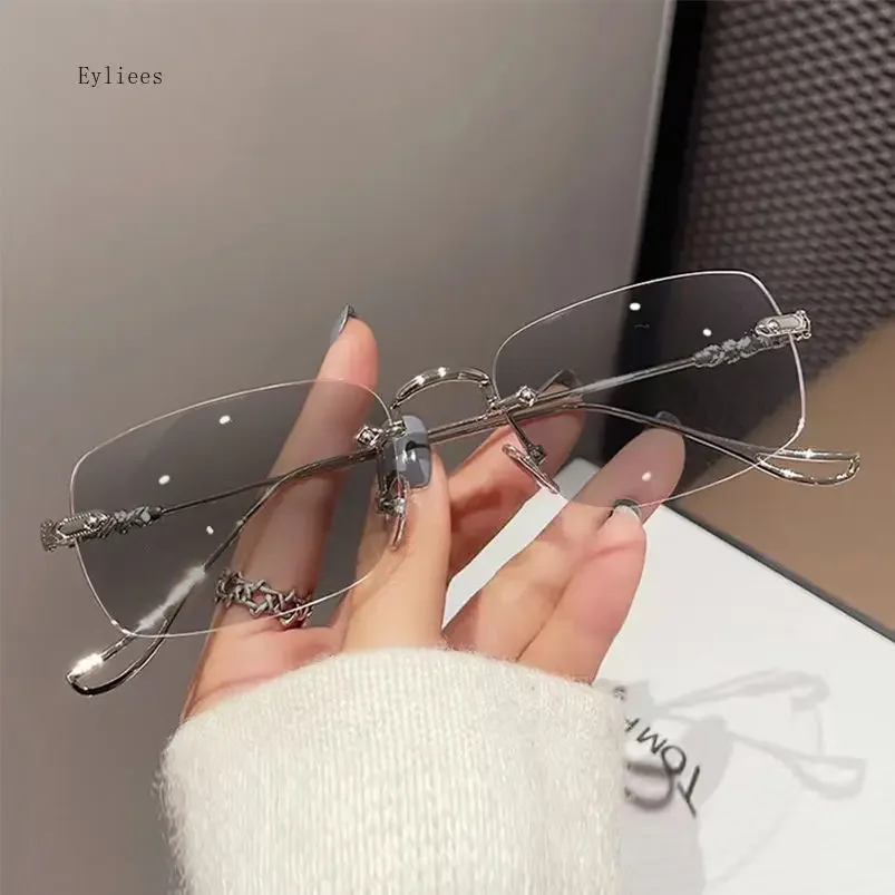 Rimless Photochromic Myopia Glasses Luxury Women Men Color-changing Nearsighted Eyewear Discolored Anti Blue Light Glass