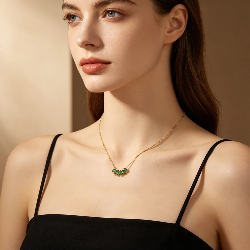 JeeMango Cubic Zirconia Flower Pendant Necklace for Women Minimalist Polished Stainless Steel Gold Plated Jewelry Gift N26047