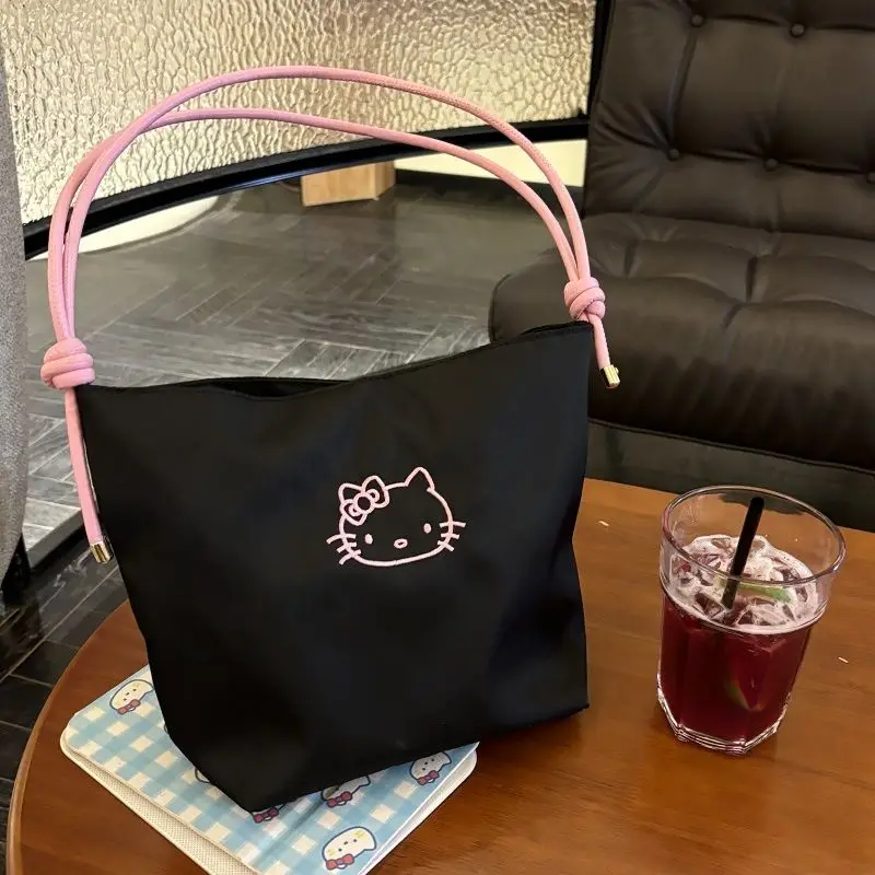 

Sanrio Hello Kitty женская сумка через плечо парусиновая сумка пригородная универсальная сумка через плечо сумка для покупок сумка через плечо с вышивкой