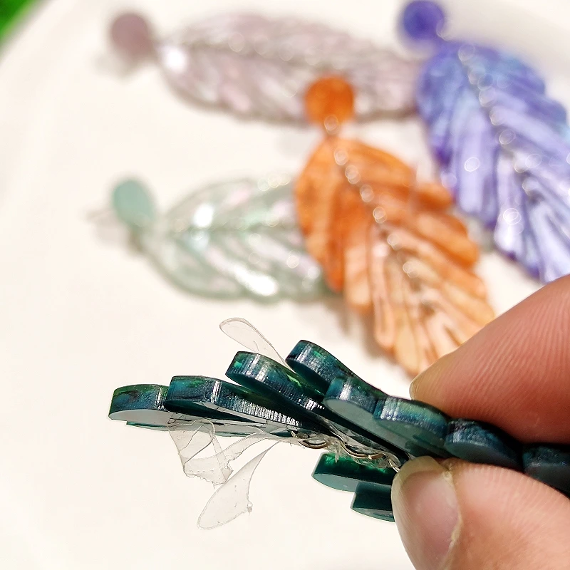 KUGUYS Acryl Bohemia Blatt-Ohrhänger für Damen, lange Blätter, Pflanzen-Serie, Schmuck, modische Strand-Accessoires, Fabrikverkauf – Detail 3