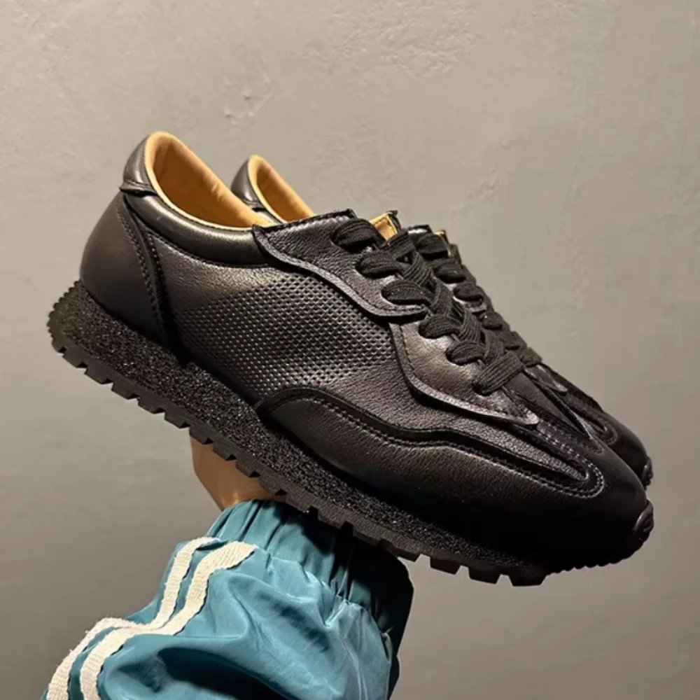 Leather handcrafted breathable versatile casual sports shoes, lightweight and like the shoes of Forrest Gump