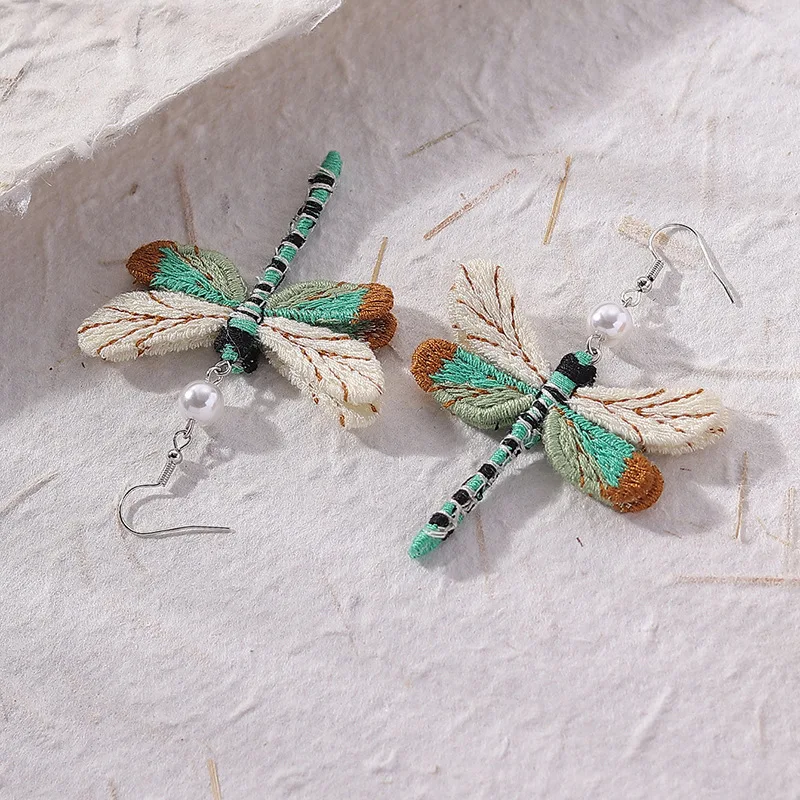 New European and American retro dragonfly earrings with female personality, ethnic style, animal fabric earrings
