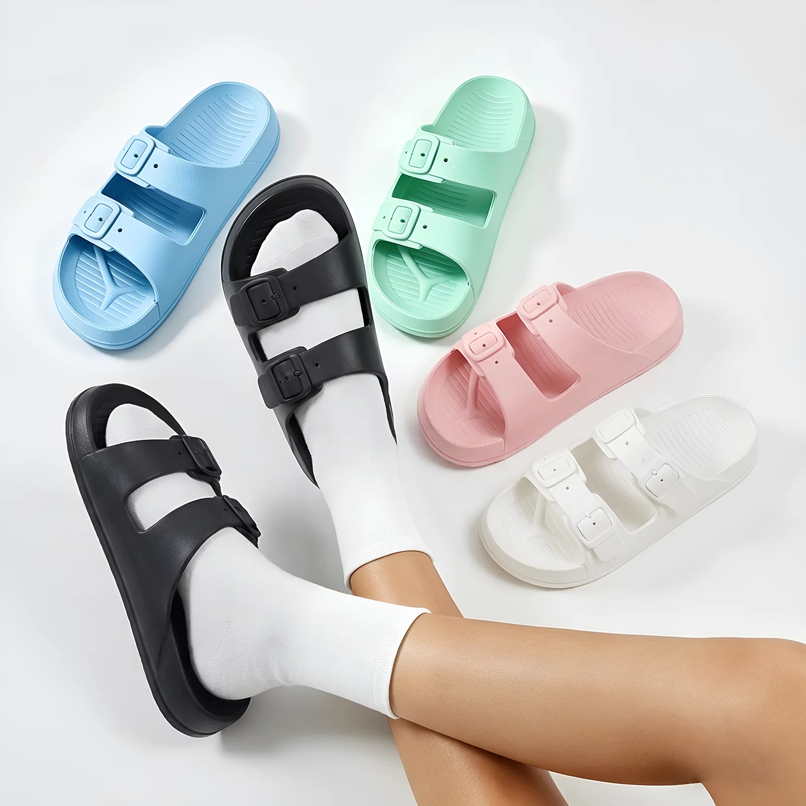 

Новые женские летние балетки, стильные повседневные сандалии на мягкой подошве, пляжные сандалии для улицы, а также домашние и бассейновые тапочки (парный комплект)