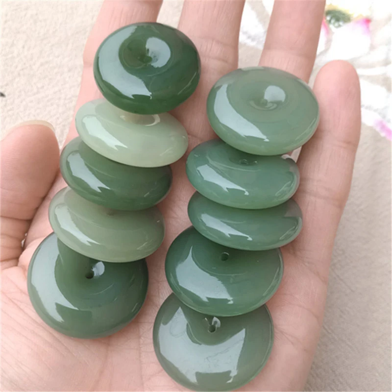 

Hetian Peace Men and Women, Duck Green Qinghai Jade Pendant,