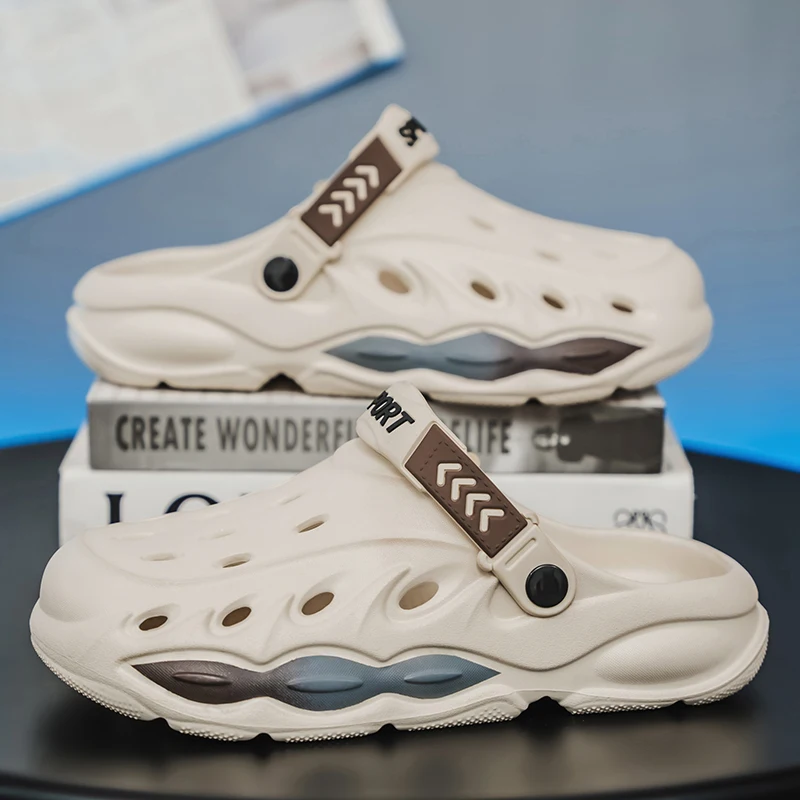 Pair of Men's New Clogs, Summer New Wear-Resistant, Non-Slip Sports Beach Shoes, Soft-Soled Comfortable Men's Shoes for Driving