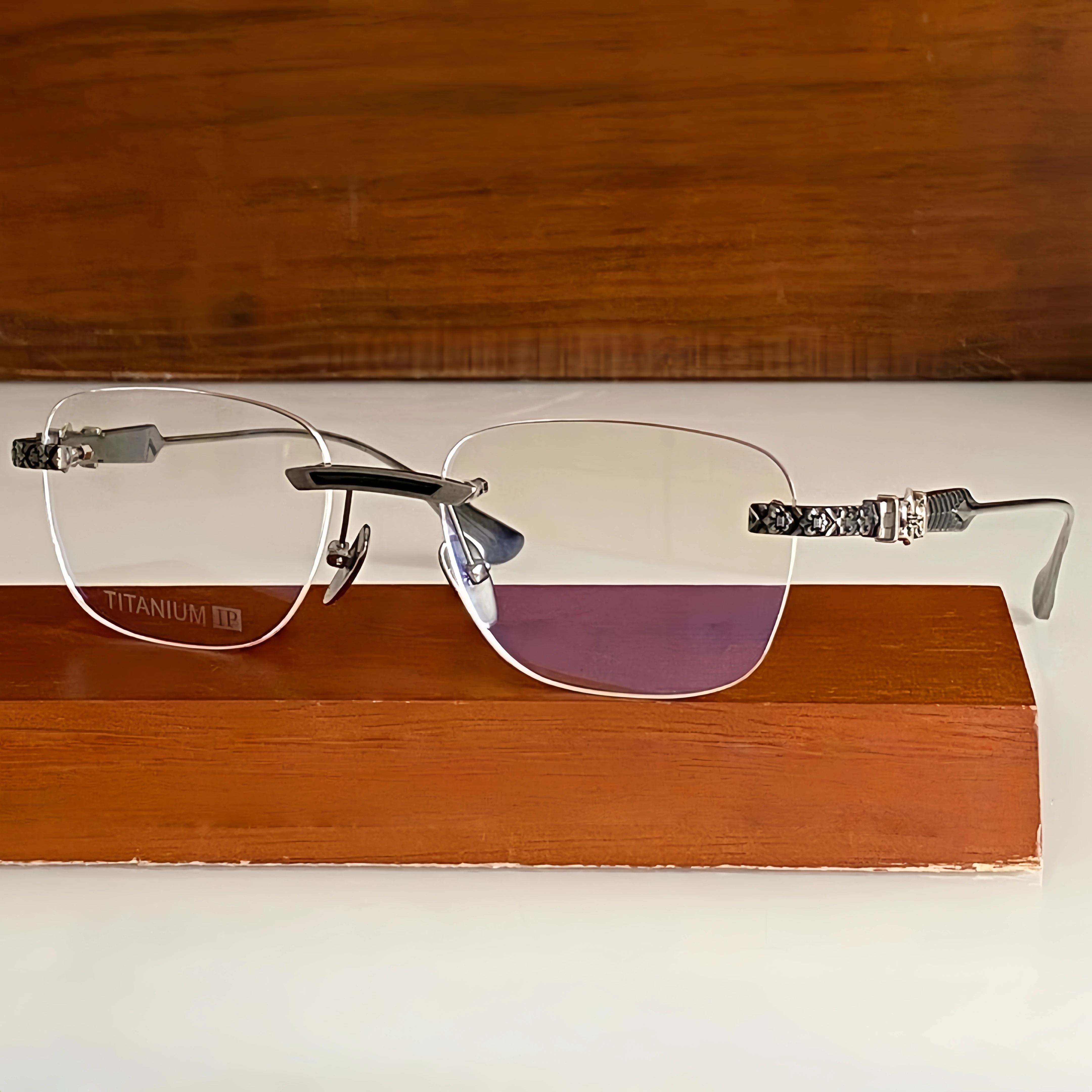 Brand Designer Frameless Glasses Men Business Myopia Reading Computer Anti Blue Light Optical Prescription Titanium Eyeglasses