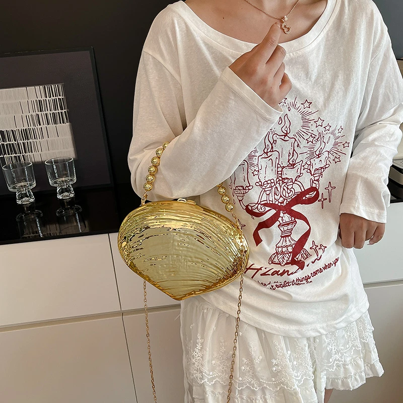 

Elegant Women's Leather Handbag Luxury Designer Shoulder Bag Classic Crossbody Tote For Modern Urban Fashion