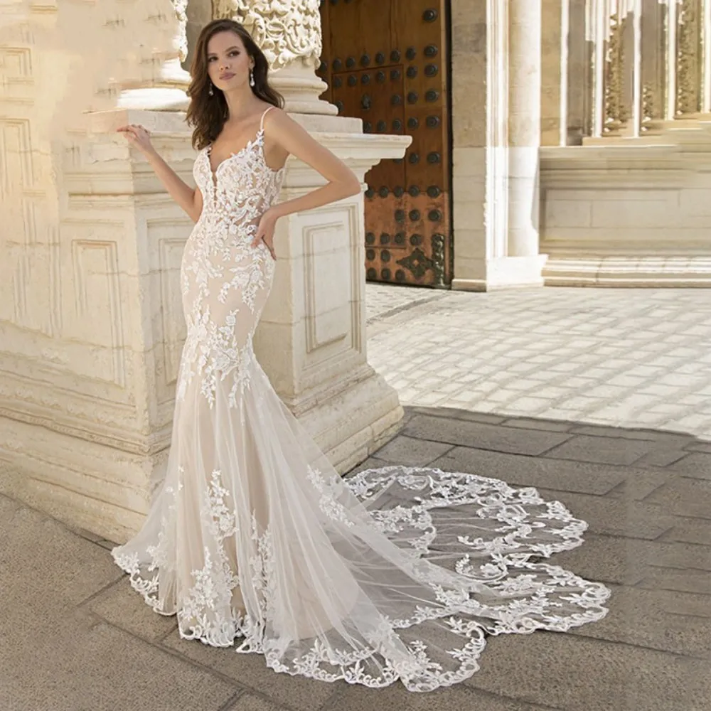 Abito da sposa a sirena di lusso 2023 per donna Appliques di pizzo con scollo a v senza spalline abito da sposa senza schienale Vestido De Novia