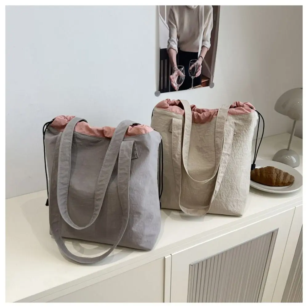 New Casual Drawstring Shoulder Bag Khaki Color Trendy Handbag Large Capacity Lightweight Tote Bag