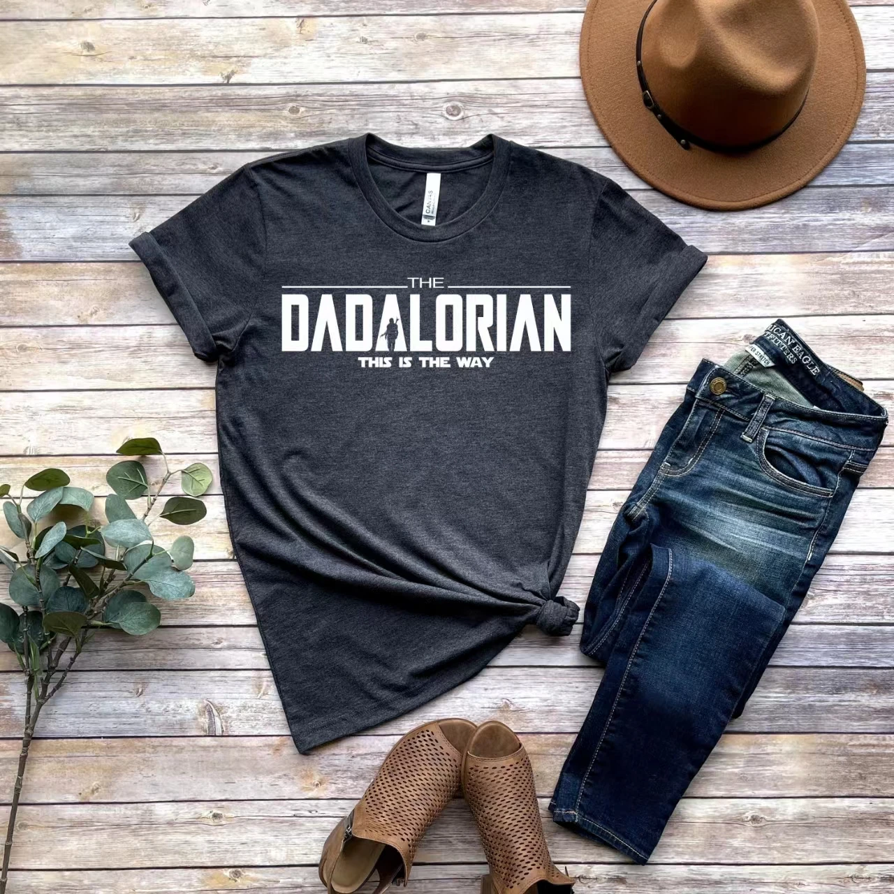 The Dadalorian This Is The Way Slogan Women T-shirt 2023 Hot Fashion Vintage Outdoors Female Shirt 2023 Voguish Retro Girl Tee