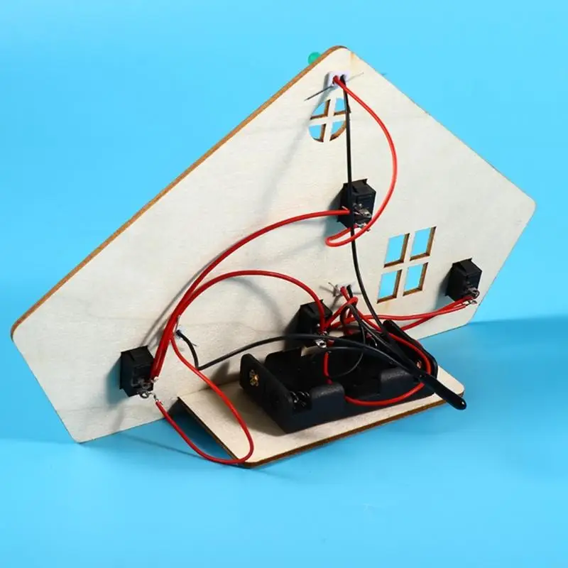 

Wooden House with Led Light Change Electricity Experiment Set For Students 896C