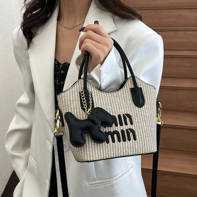 

Vintage Style Crossbody Handbag For Women In Waxy Pull-Up Leather With Patina Finish For Unique Character