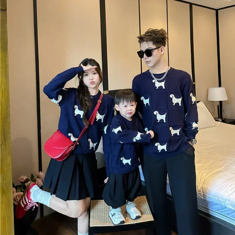 2024Sweater for the Whole Family Matching Clothes Kids Knitted Tops Baby Knit Mom Daughter Son Cardigan Dad and Children Clothes