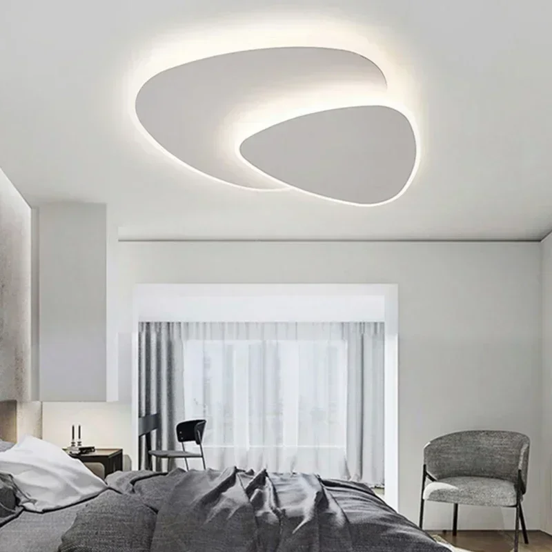 Plafonnier LED au design moderne, luminaire décoratif d'intérieur, idéal pour un salon, une salle d'étude, une cuisine ou une chambre à coucher