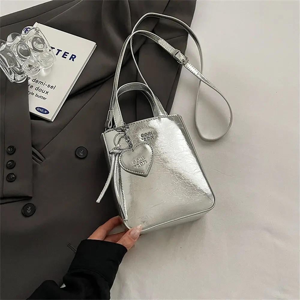 Fashion Pu Leather Shoulder Bag Chic Versatile Small Square Bag with Love Keychain Pendant High Quality Crossbody Bags for Women