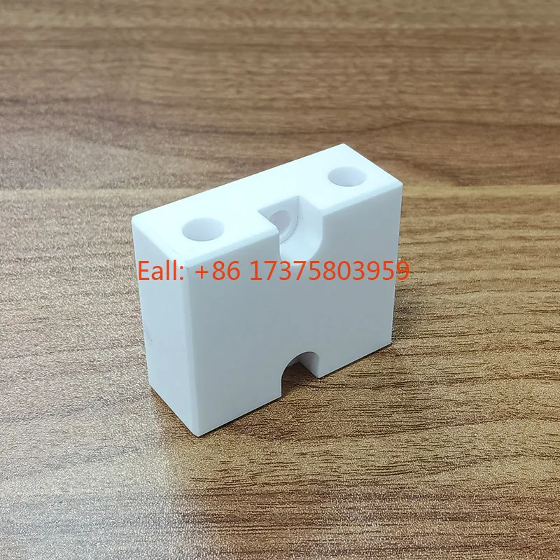 Makino machine slow wire insulation board 33EC095A401 machine head ceramic insulation block 40 * 47.5 * 19.5