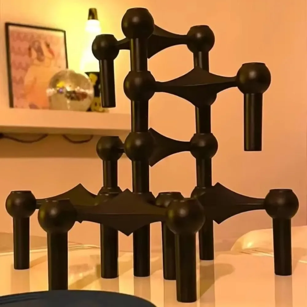 Vintage Metal Molecular Structure Candle Holder Nordic Silver Candle Stand Triangle Candlestick Gift