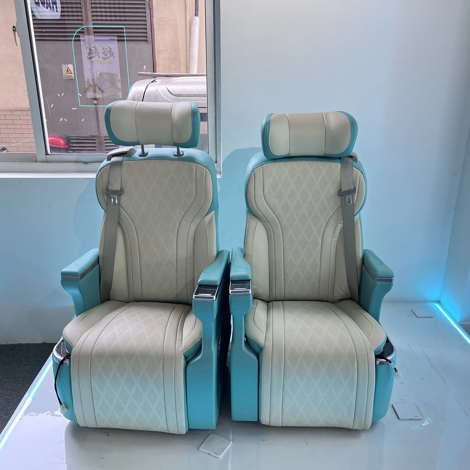 High quality luxury vip car aviation seat with electric heating ventilation massage for van mpv suv v-class sprinter siena vito