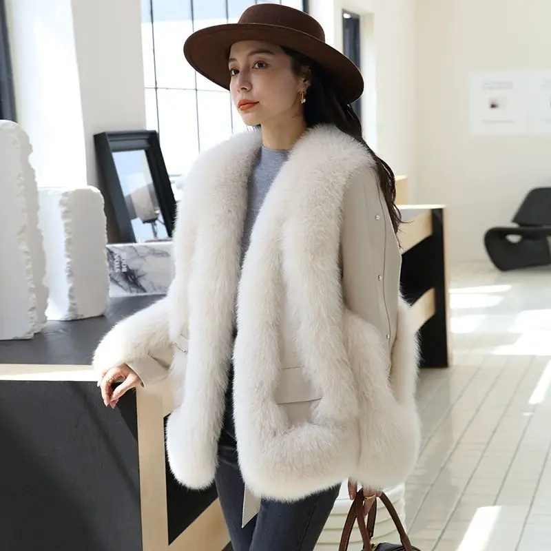 

Fox Fur Grass Coat for Women 2023 New Haining Imported Whole Fur Coat Short and Young Style