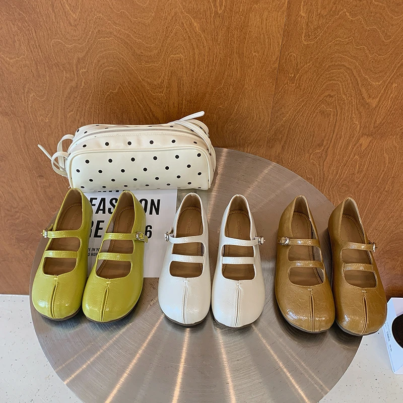 

One-hole Buckle Flat-bottom Leather Women's Mary Jane Soft-soled Shoes