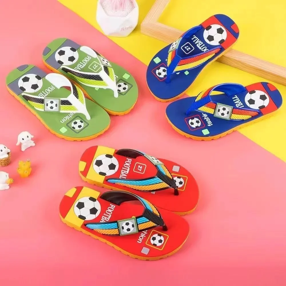 2024 Summer Baby Boys Girls Slippers Children PVC Cartoon Football Print Flops Flips Beachwear Outdoor Red Blue Green Kids Shoes