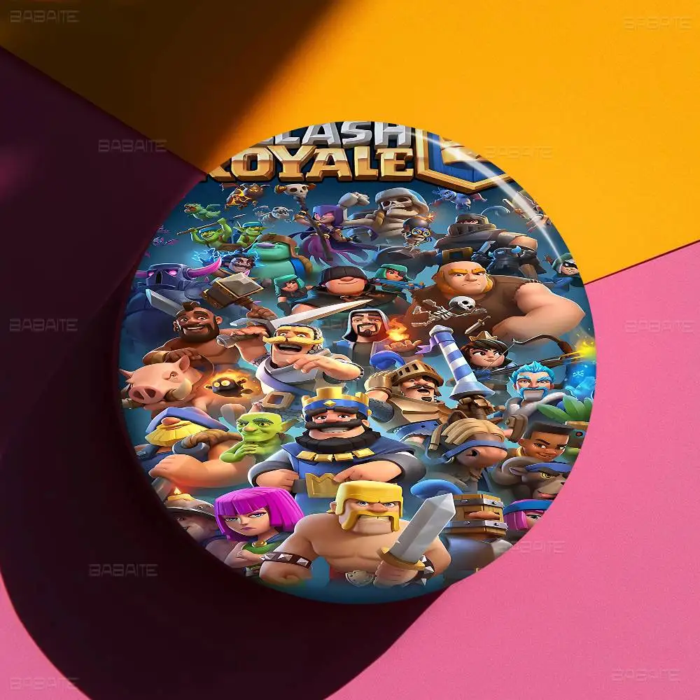 لعبة C-Clash Royale دبابيس زر مستديرة شعار دبابيس الإبداعية على ظهره الملابس الديكور موضة الكرتون مجوهرات هدايا