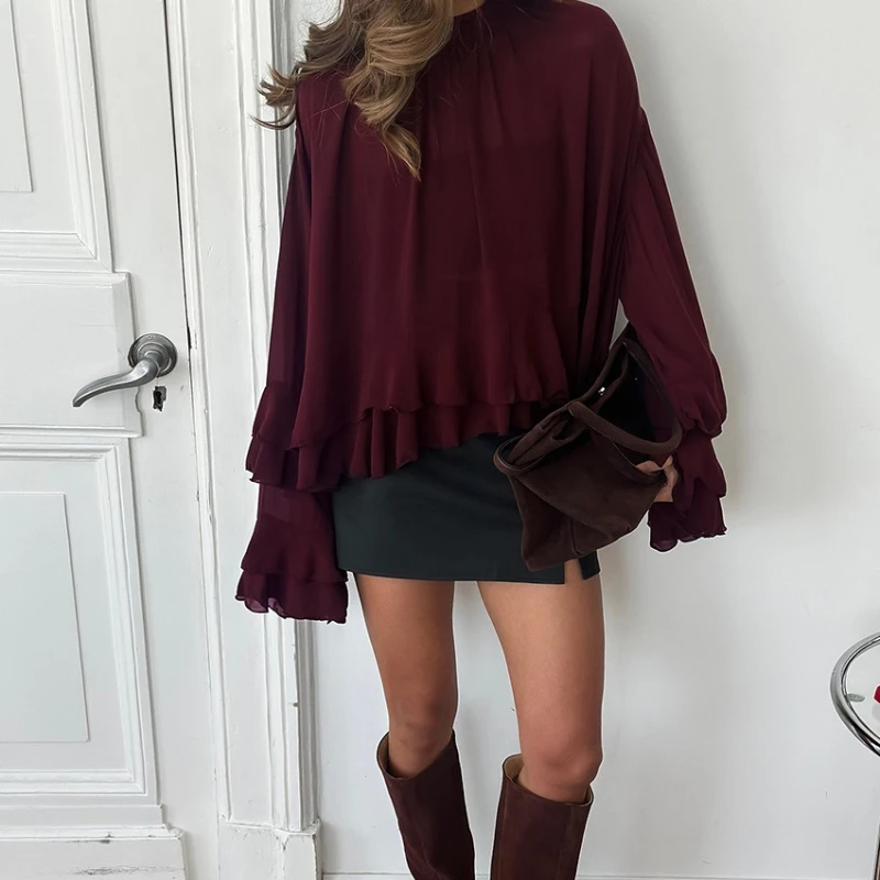 Süßes braunes Chiffon-Stehkragen-Plissee-Hemd mit ausgestellten Ärmeln für Damen für Frühling und Sommer. Neu im modischen Temperament-Top